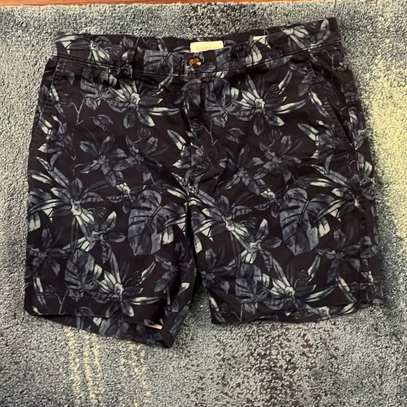 Goodfellow & Co Other - Goodfellow Floral Shorts, size 34